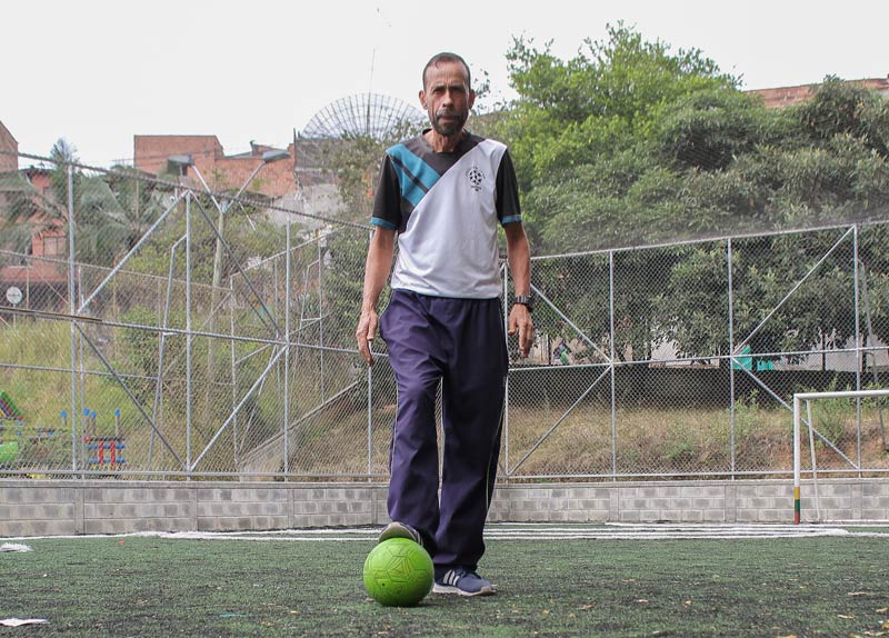 Antonio Rave, cuando el fútbol es una excusa para formar en valores - Itagüí Hoy