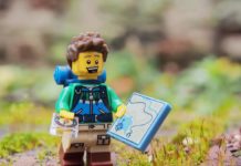 Murió el creador de la primera figura humana de Lego