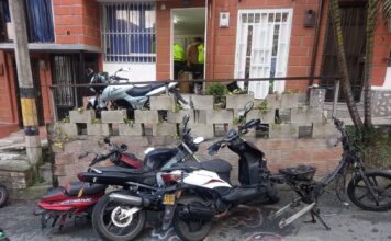 Capturan en Itagüí dos hombres que desarmaban motos robadas y vendían sus partes | #ItagüíHoy
