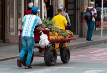 Renueve el permiso de uso de espacio público