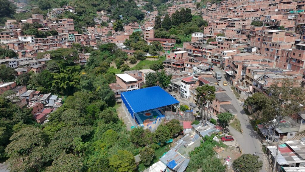 Corregimiento El Manzanillo de Itagüí estrena 2 placas polideportivas cubiertas - Itagüí Hoy | Noticias de Itagüí