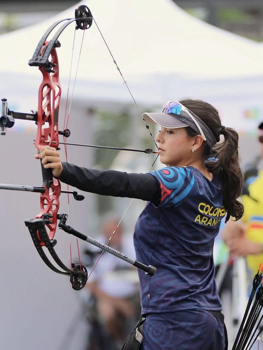 Karina Arango ganó doble oro Karina Arango ganó doble oro
