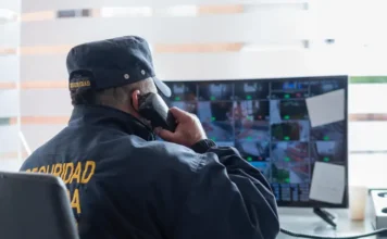 encima al vigilante!