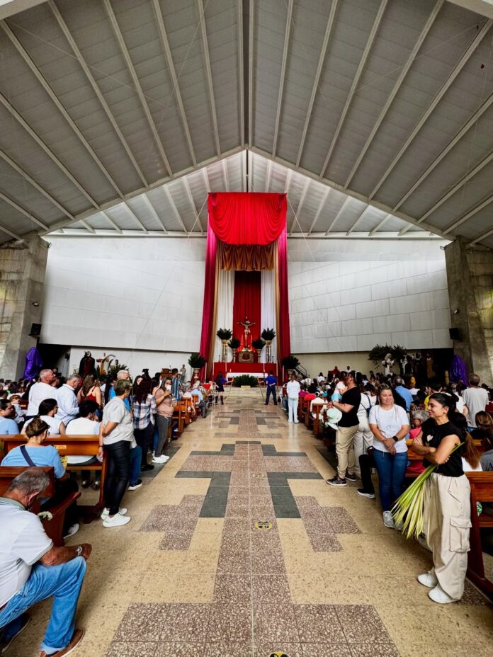 San Pío X celebra 70 años