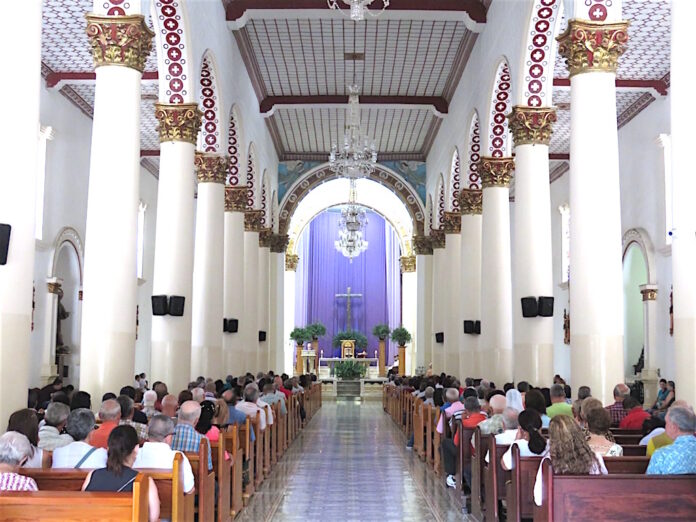 Música, oración y bendición