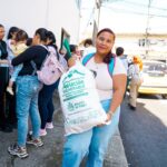 Itagüí ha entregado 2.750 paquetes alimentarios a familias vulnerables en el 2026 - Itagüí Hoy | Noticias de Itagüí
